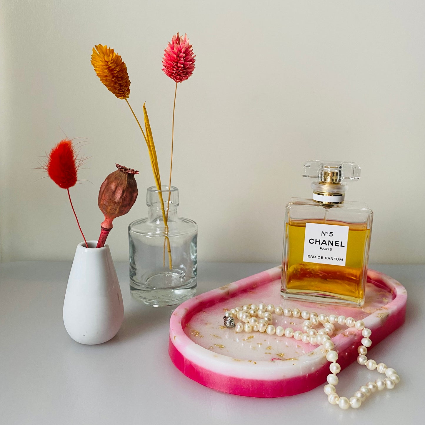 Ovaal - roze met wit en een beetje goud