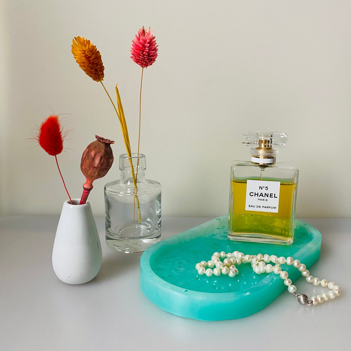 Ovaal - aqua met licht groene hartjes